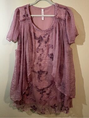 Pretty Angel blouse Women’s Dusty Rose Embroidered Overlay Tunic medium lined